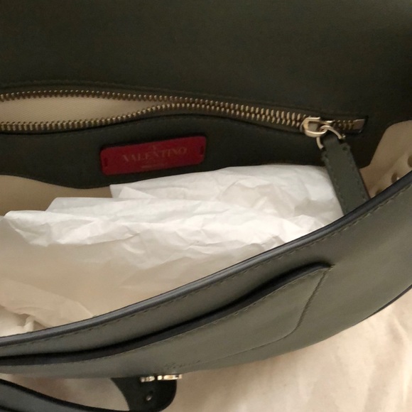 Valentino studded shoulder bag. Dark green - Picture 5 of 13